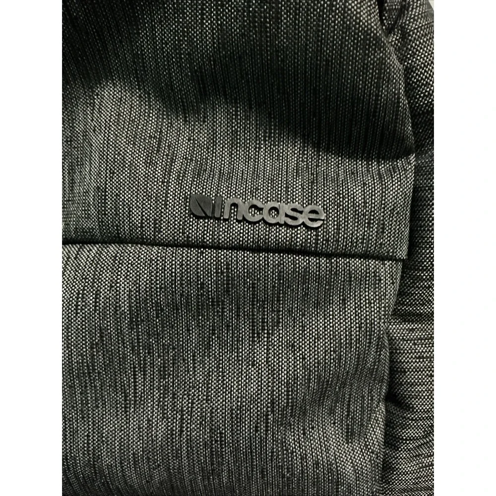 Incase Icon Slim Laptop Backpack 17 Gray Lyft Logo Tech Commuter Bag